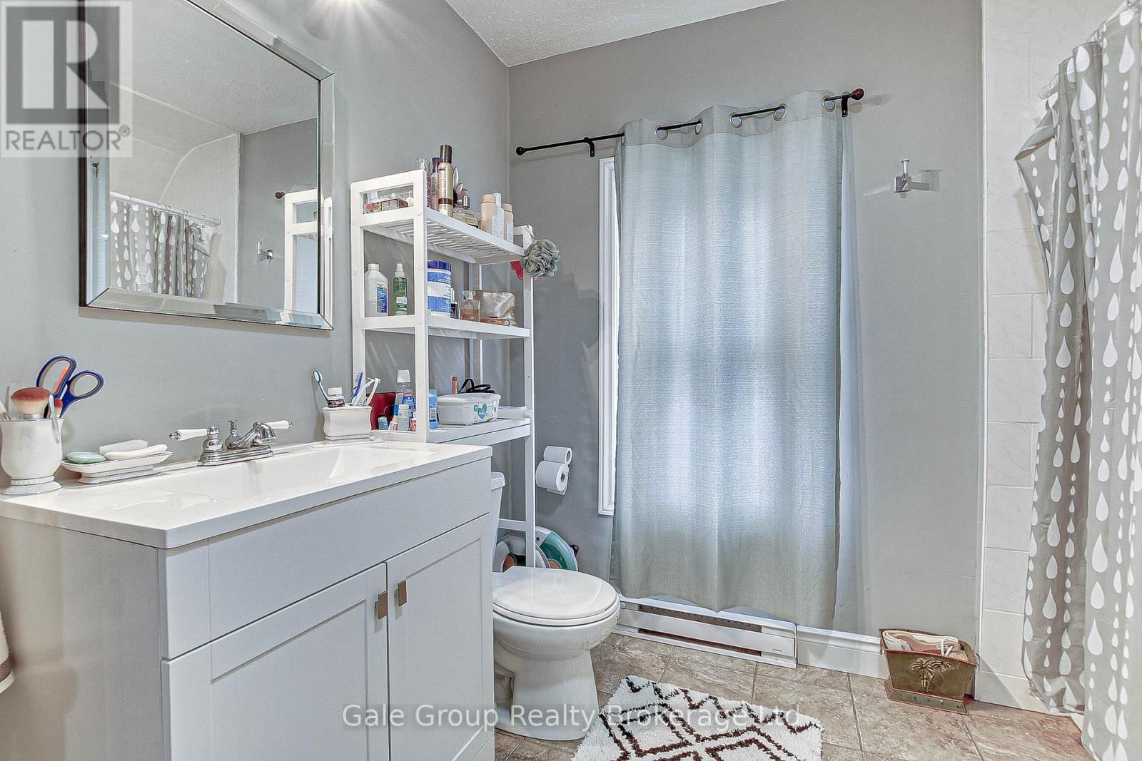 18 ELGIN STREET Image 23