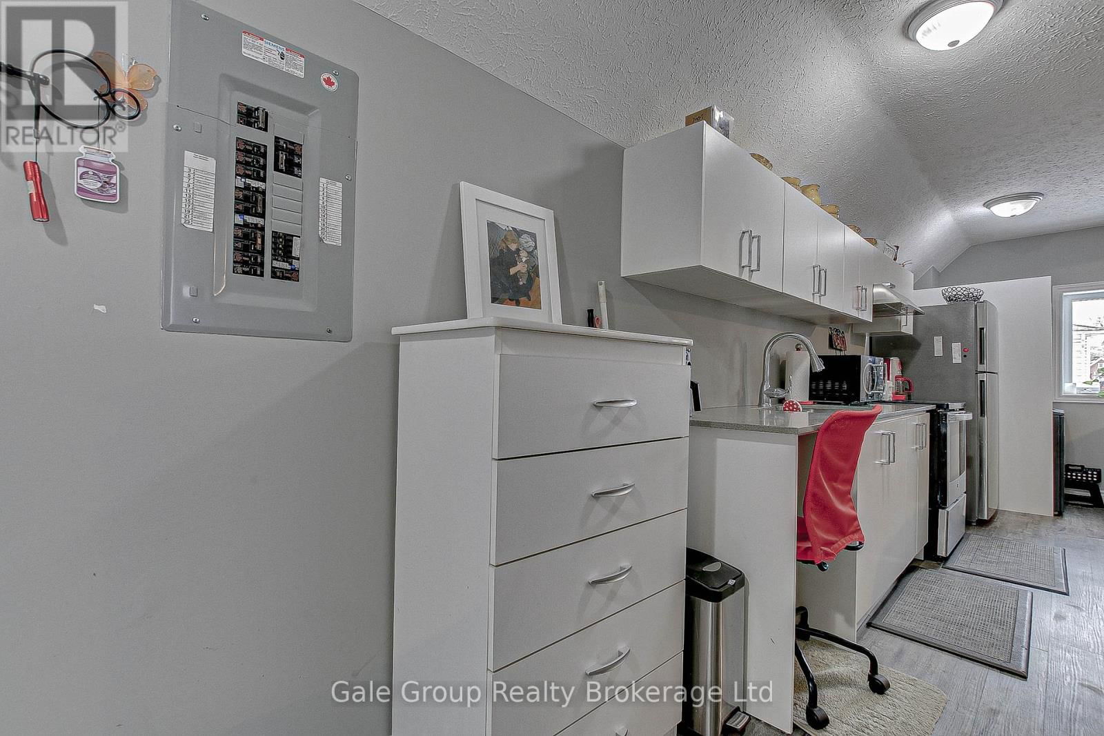 18 ELGIN STREET Image 31