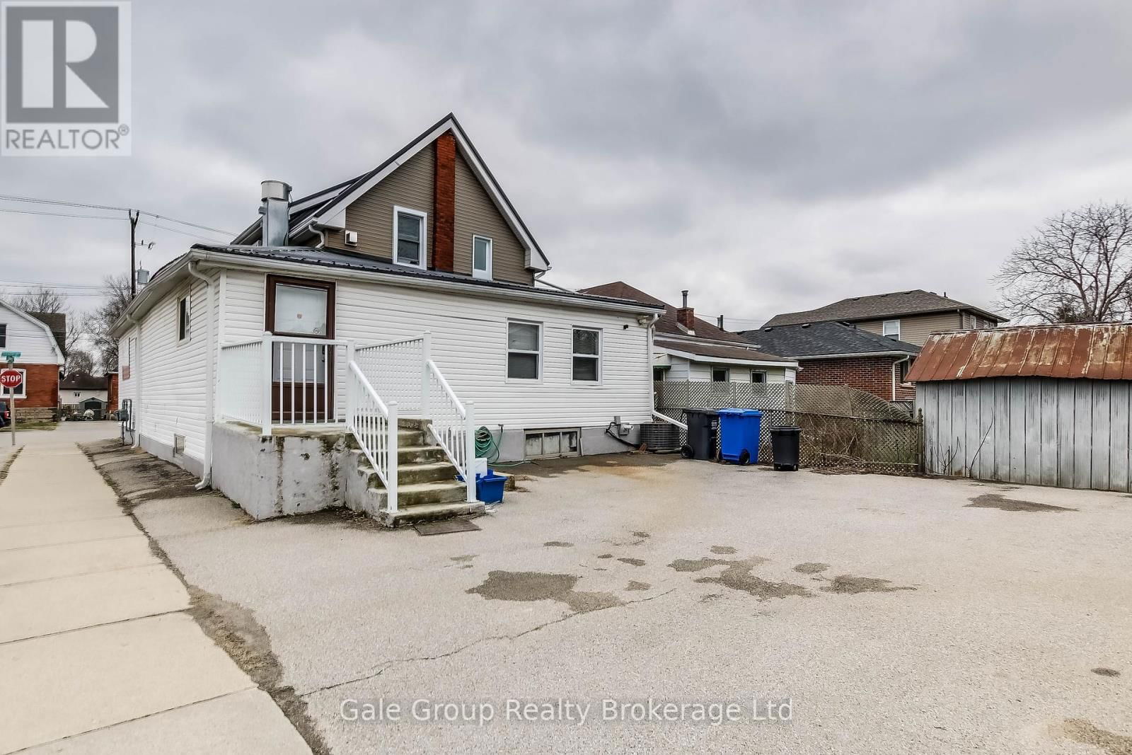 18 ELGIN STREET Image 35