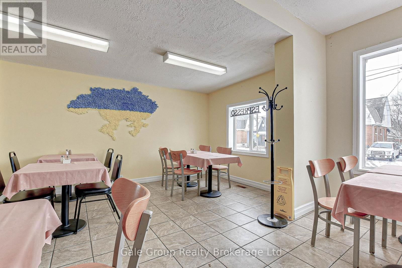 18 ELGIN STREET Image 4