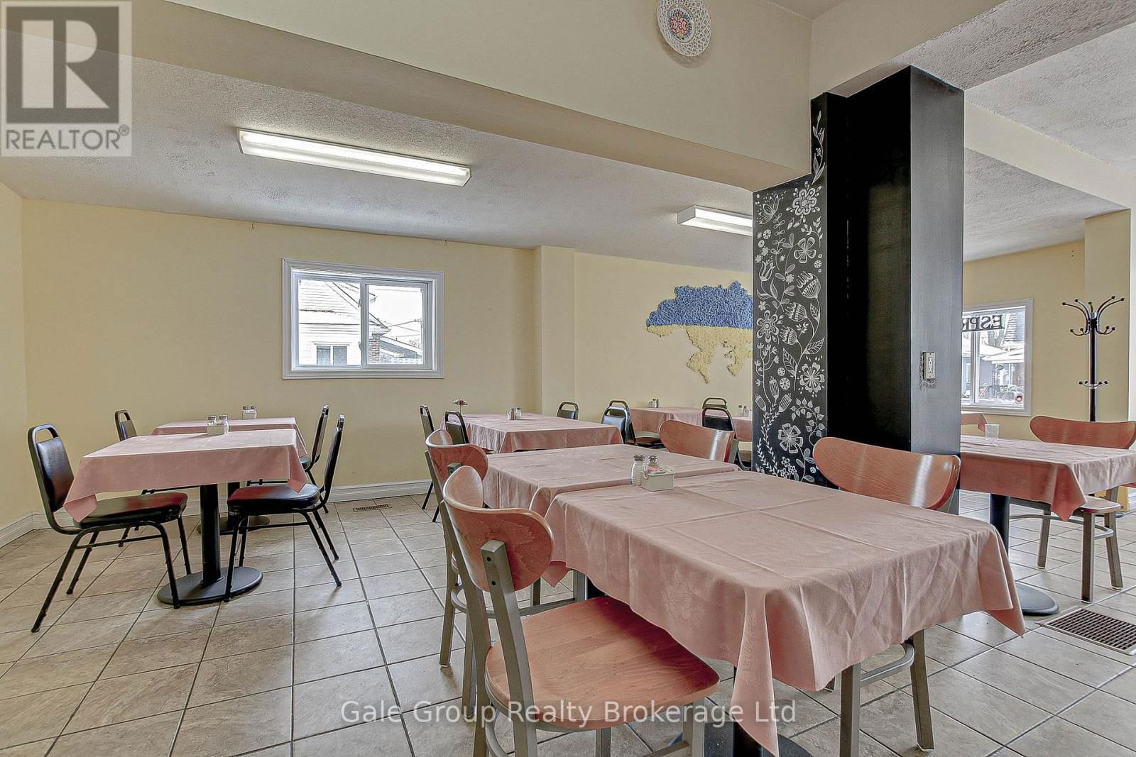 18 ELGIN STREET Image 7