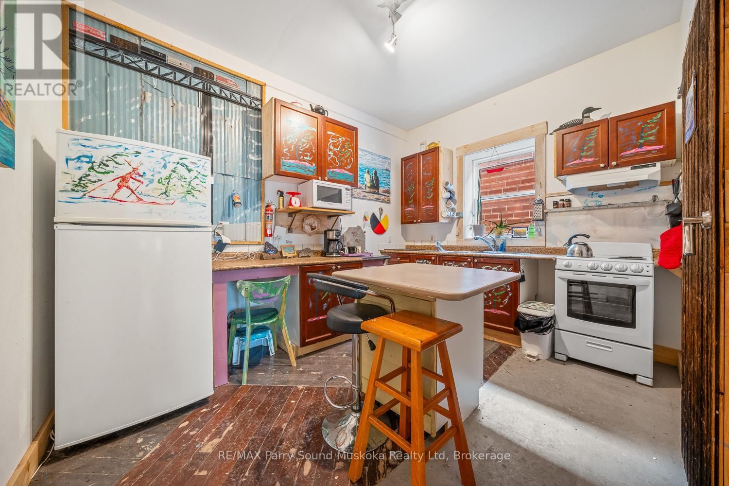 47 GIBSON STREET Image 13