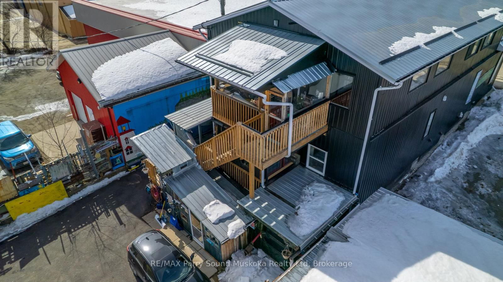 47 GIBSON STREET Image 50
