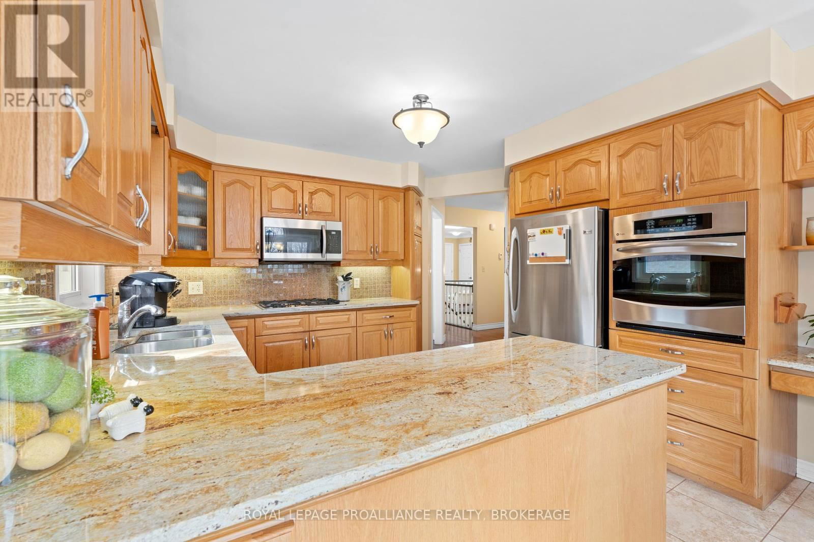 254 FRIARHILL CRESCENT Image 12