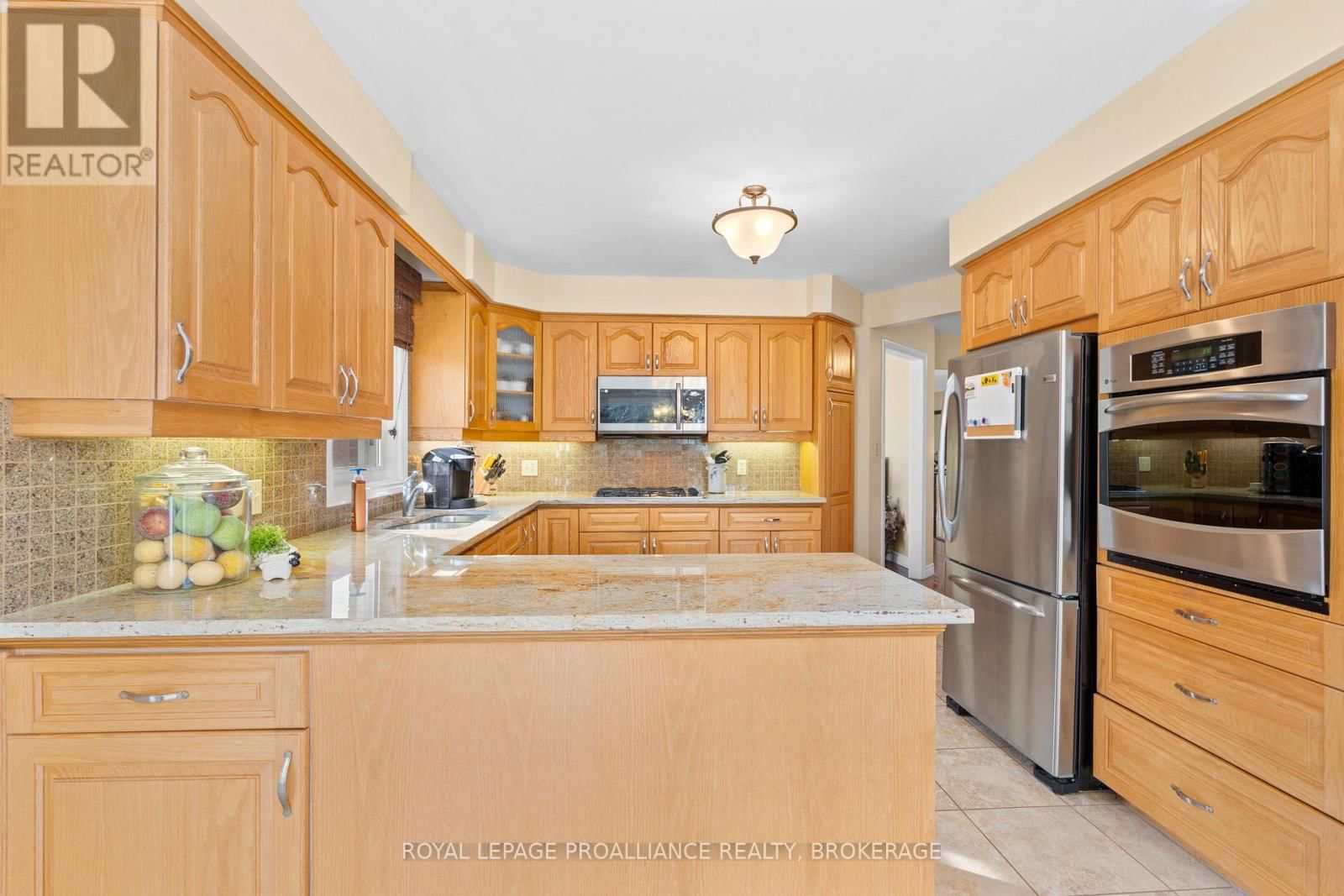 254 FRIARHILL CRESCENT Image 13