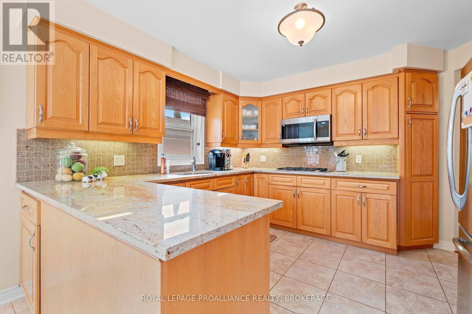 254 FRIARHILL CRESCENT Image 14