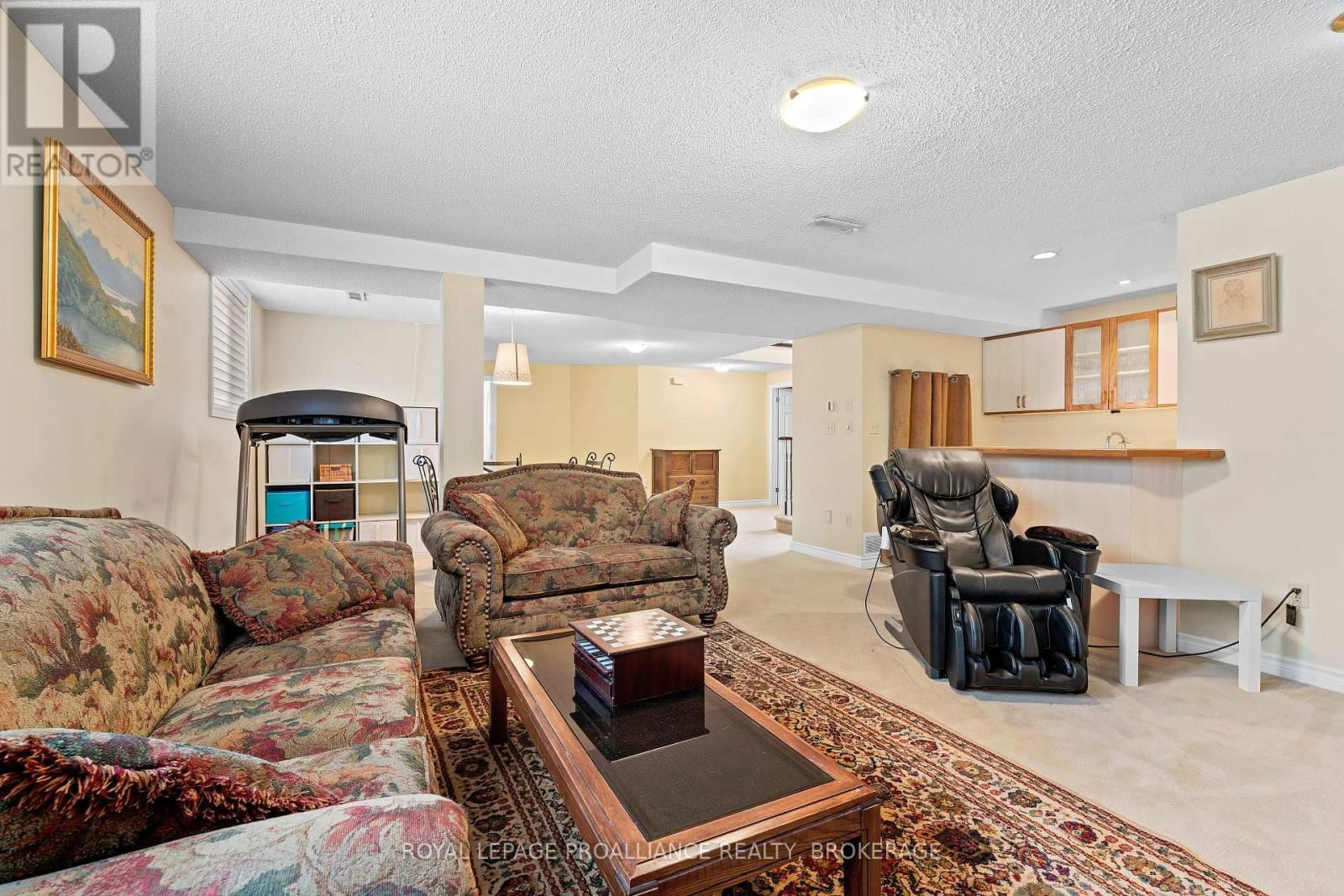 254 FRIARHILL CRESCENT Image 31