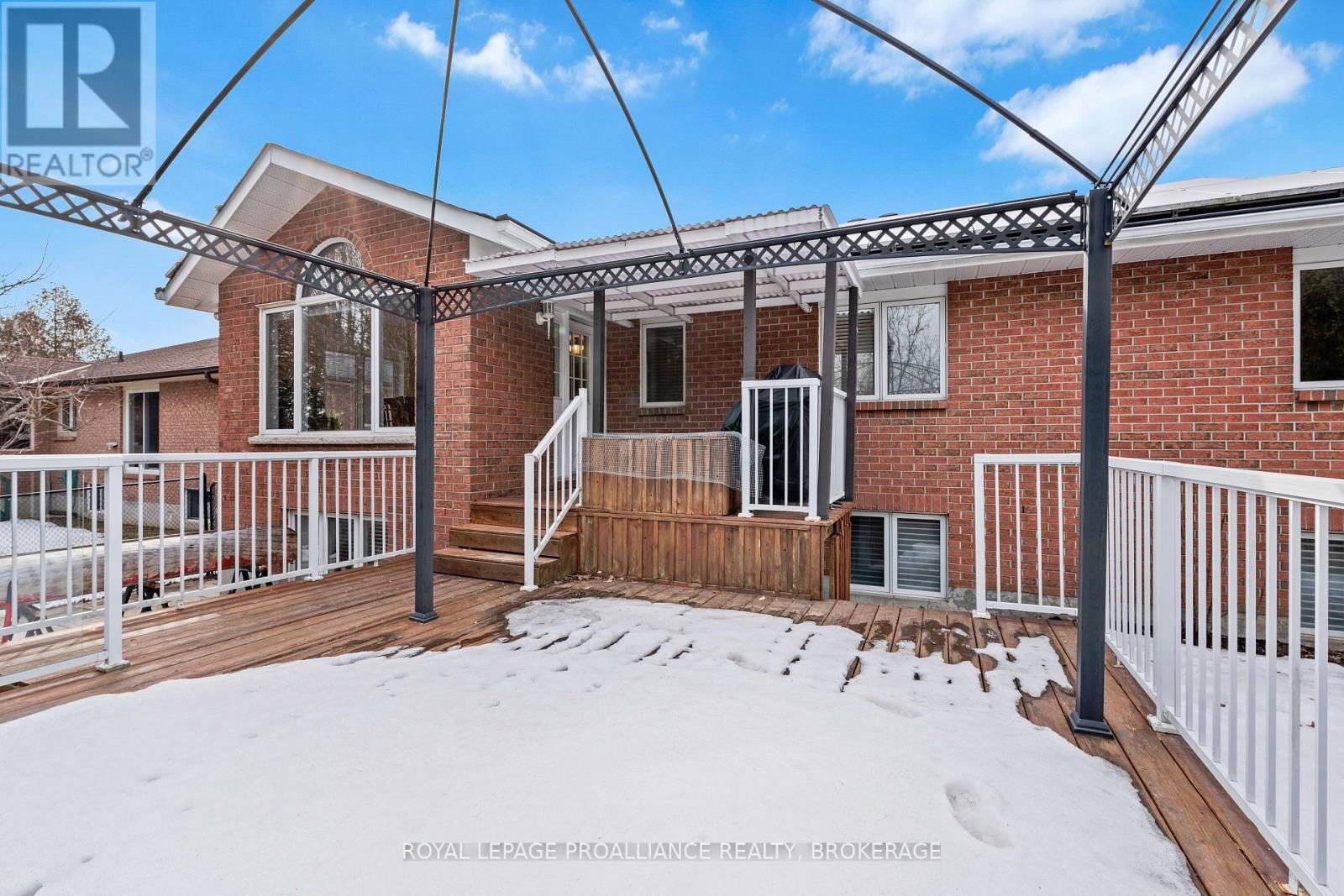 254 FRIARHILL CRESCENT Image 46