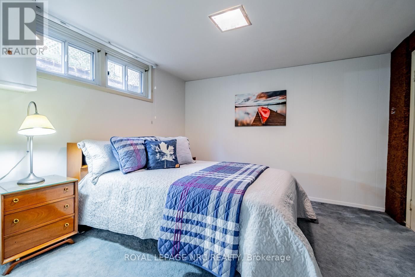 8 MACBETH BOULEVARD Image 36