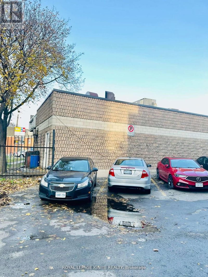 Image #1 of Restaurant for Sale at Wellington, Hamilton , Ontario