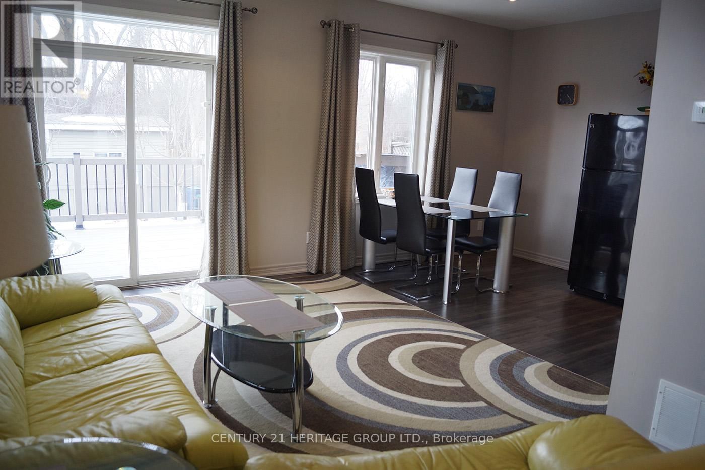 121 ALBERT STREET SOUTH Image 12