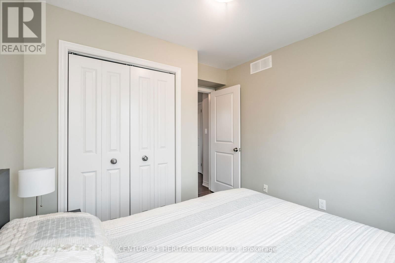 121 ALBERT STREET SOUTH Image 19