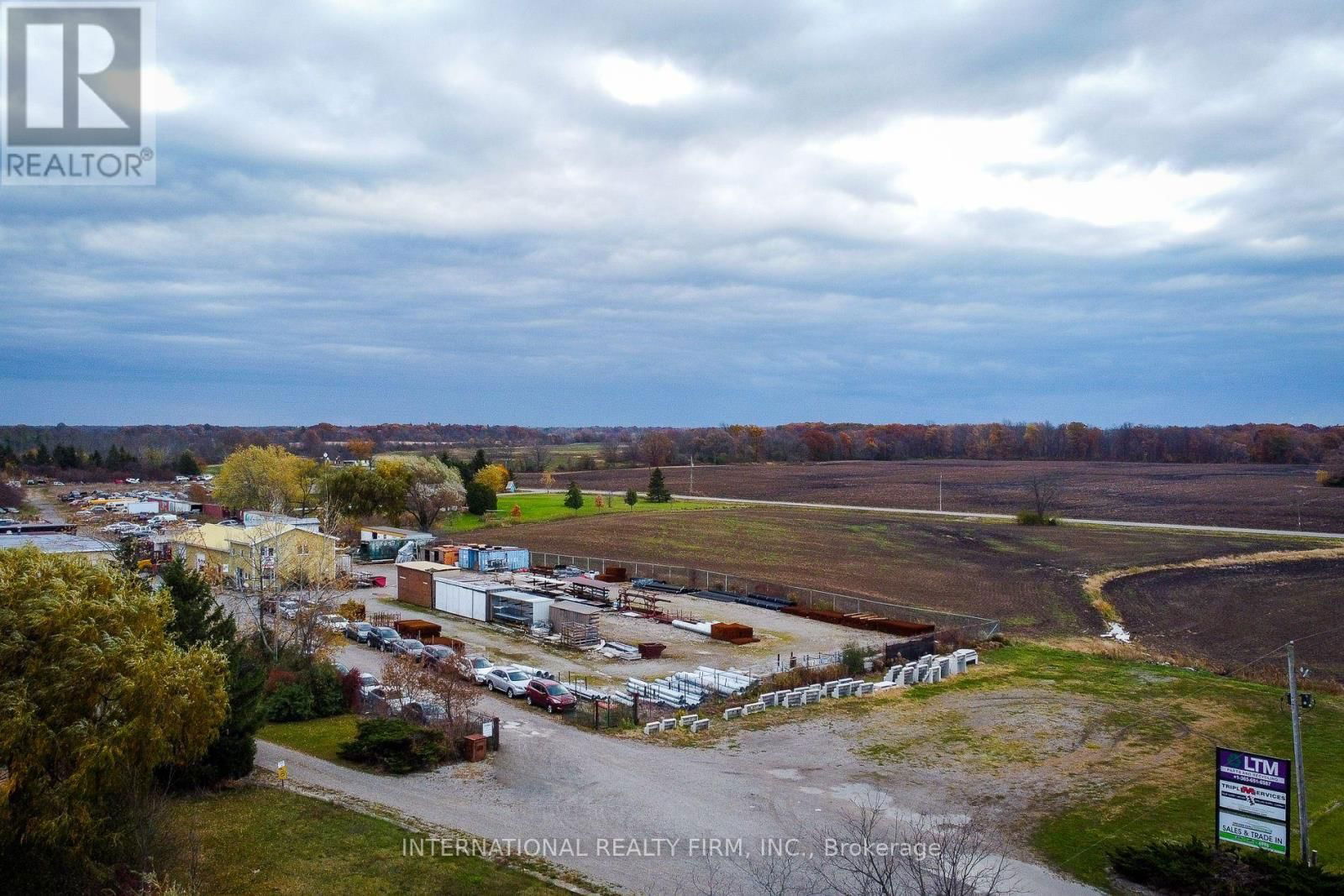 548 JUNCTION ROAD Image 13