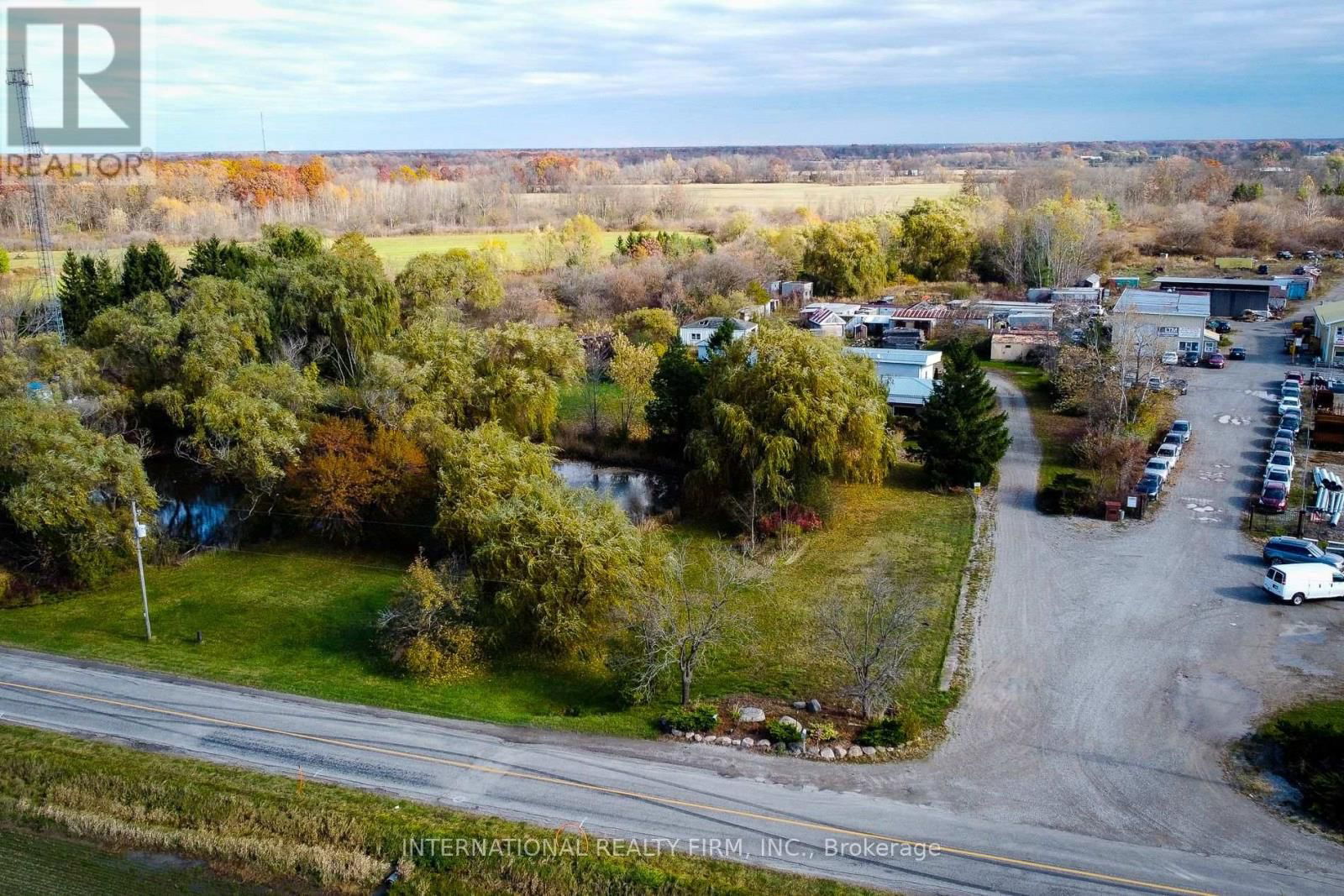 548 JUNCTION ROAD Image 14