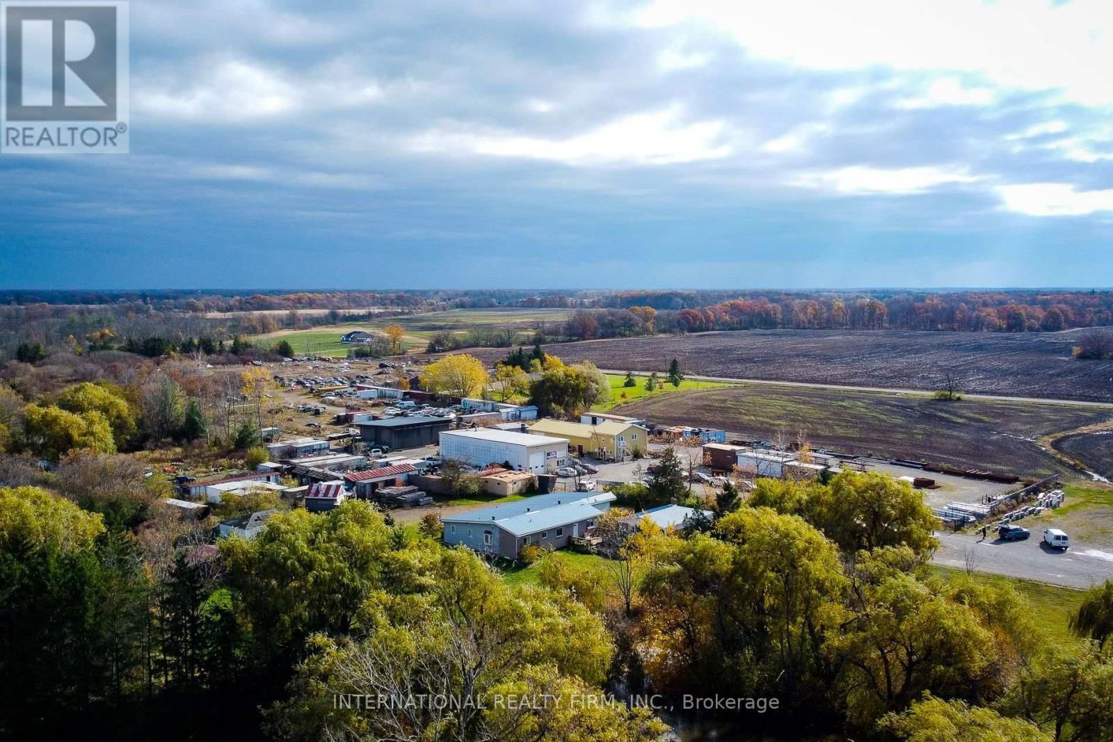 548 JUNCTION ROAD Image 16