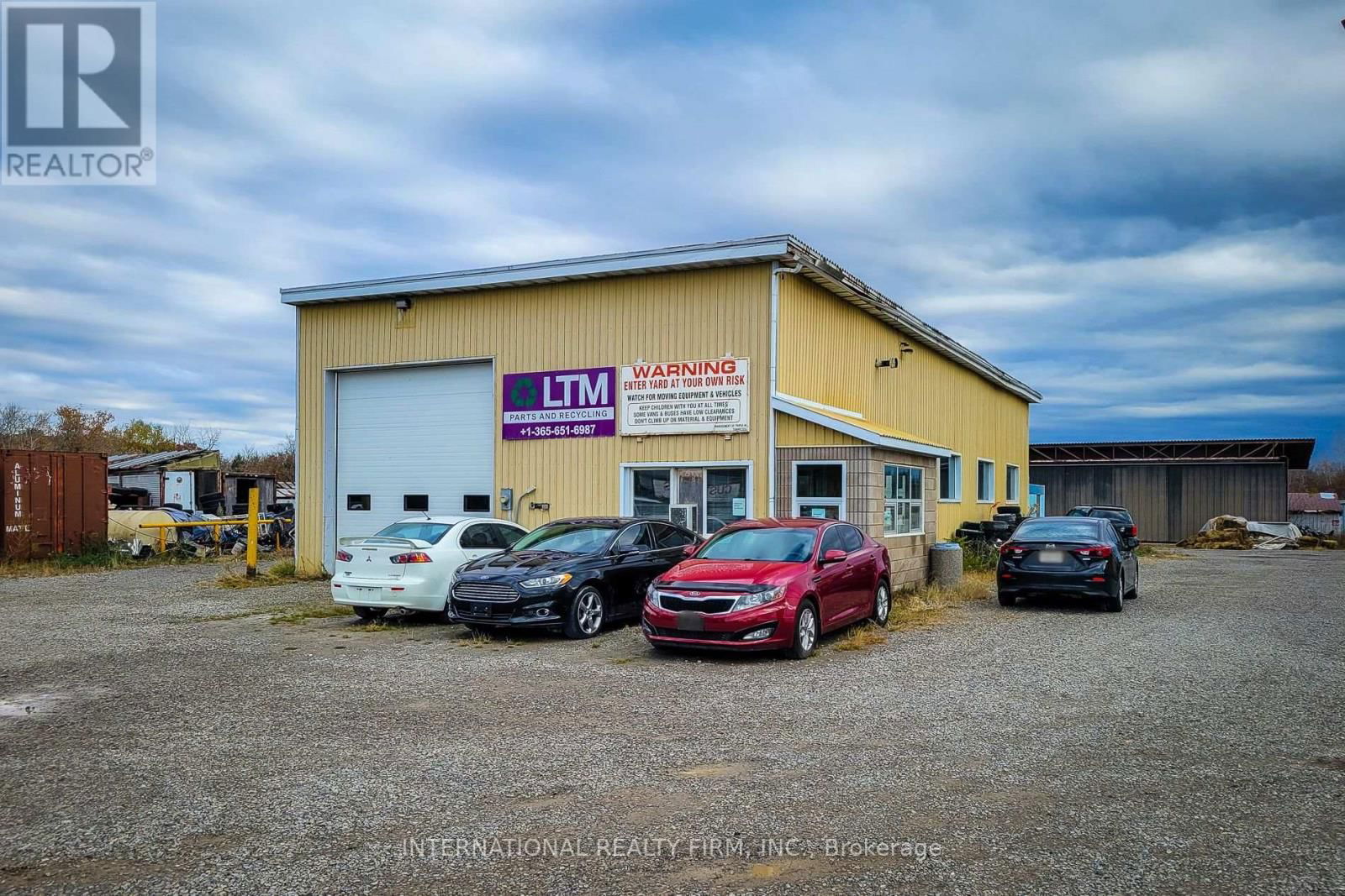 548 JUNCTION ROAD Image 2