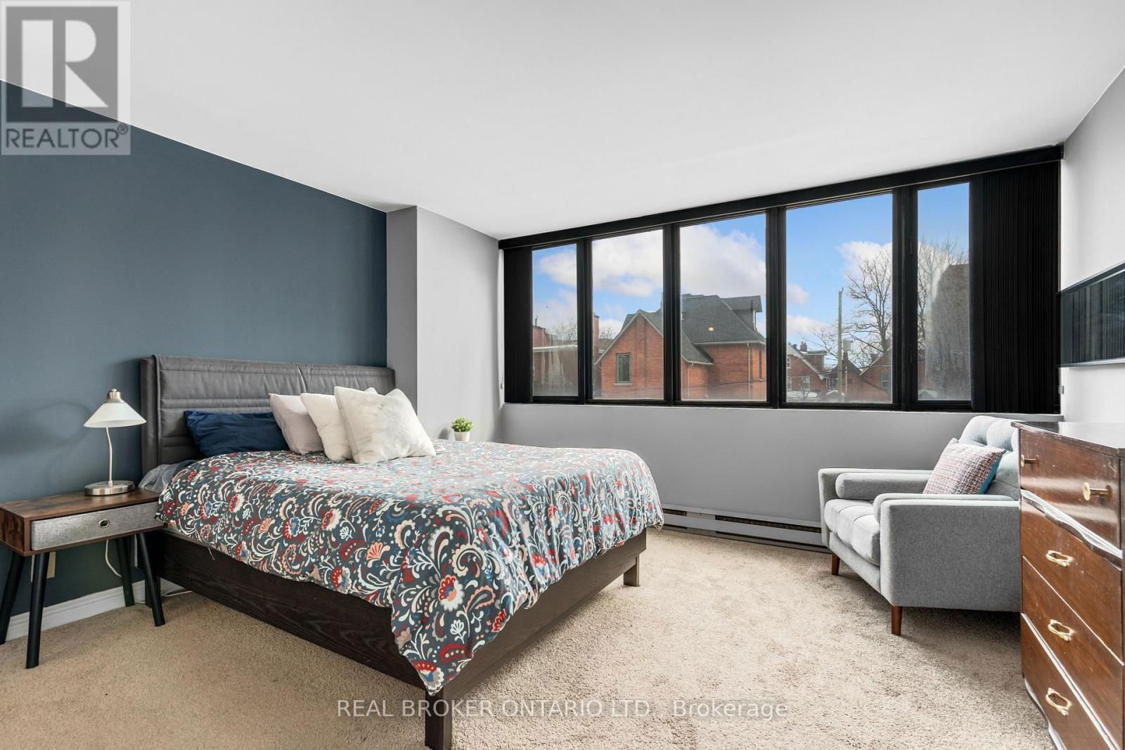 202 - 446 GILMOUR STREET Image 17