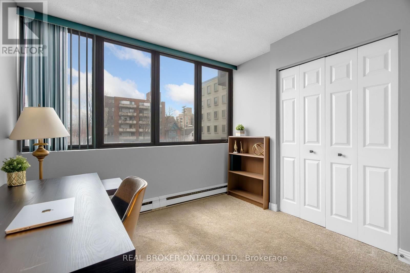 202 - 446 GILMOUR STREET Image 24