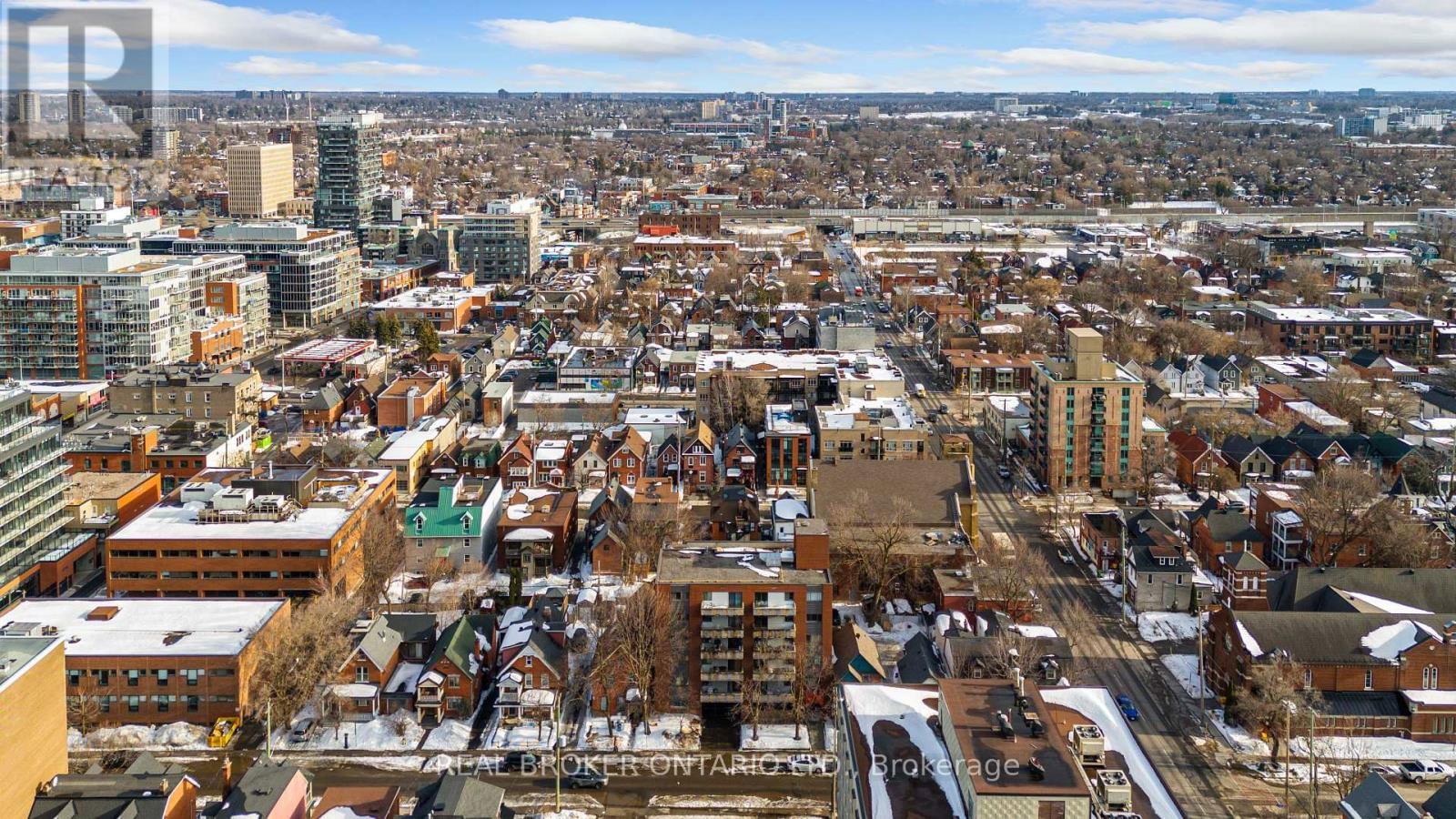 202 - 446 GILMOUR STREET Image 32