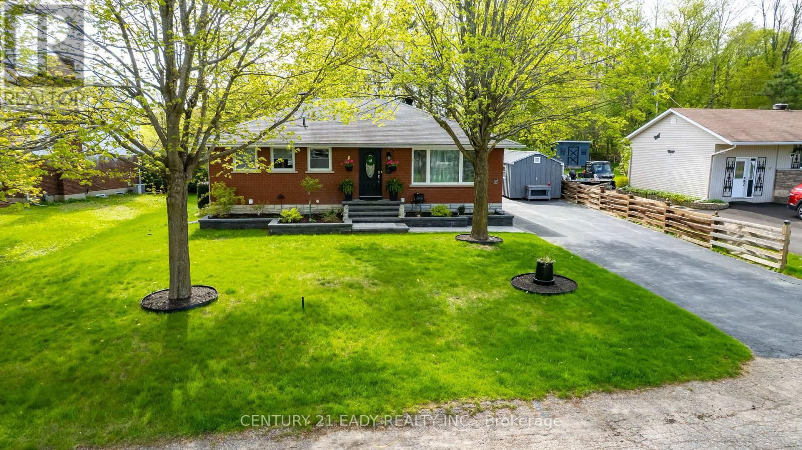 201 WADE AVENUE Image 1