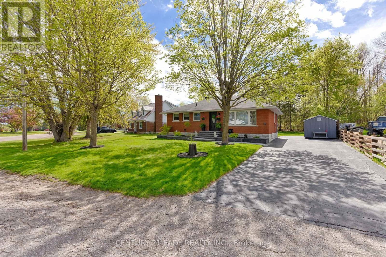 201 WADE AVENUE Image 6