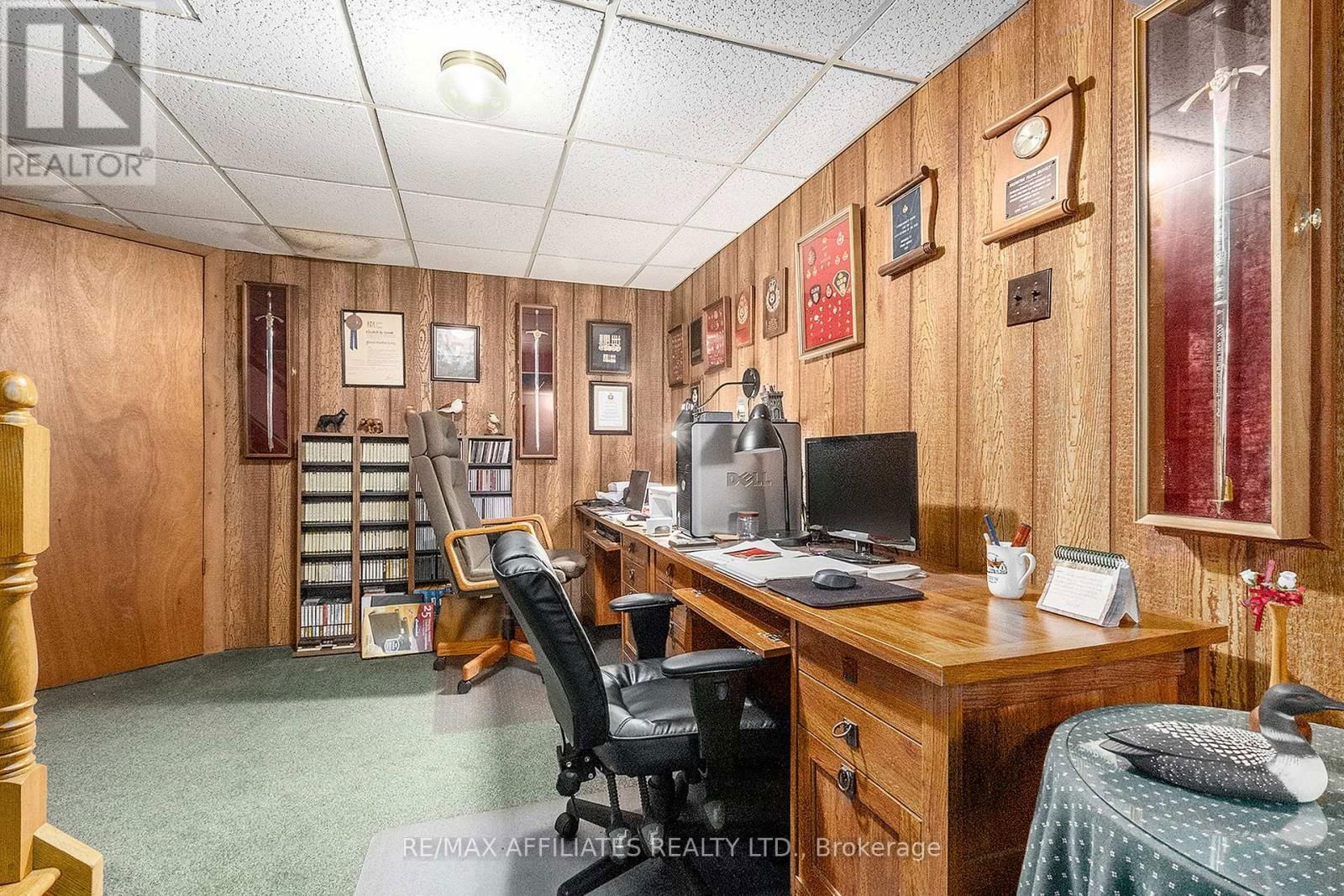 249 BRACKEN AVENUE Image 27