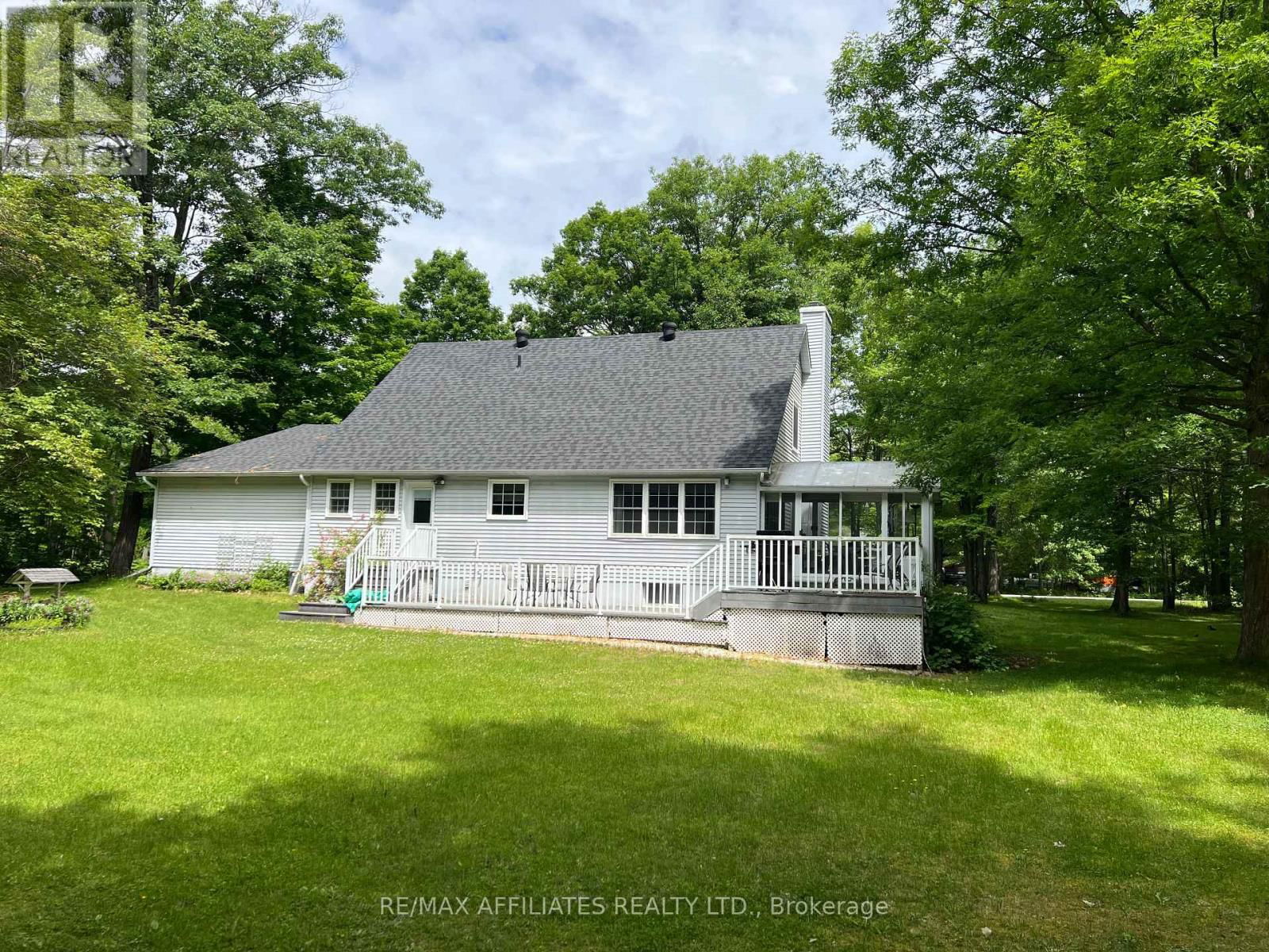249 BRACKEN AVENUE Image 3