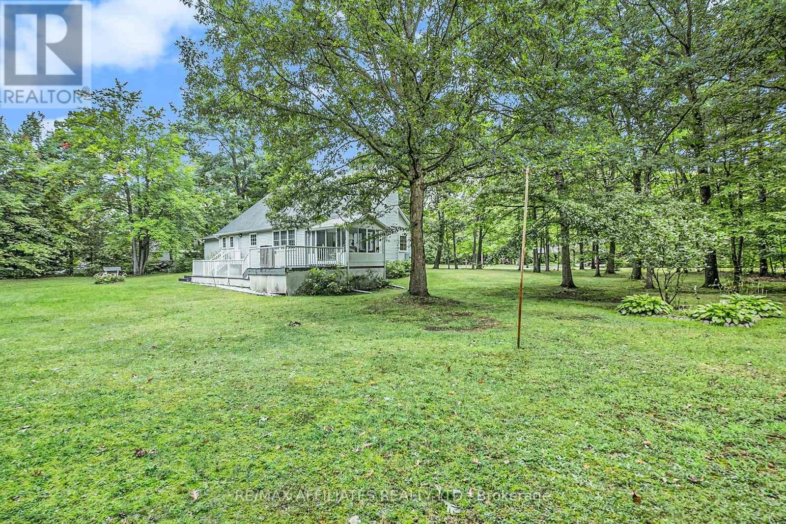 249 BRACKEN AVENUE Image 35