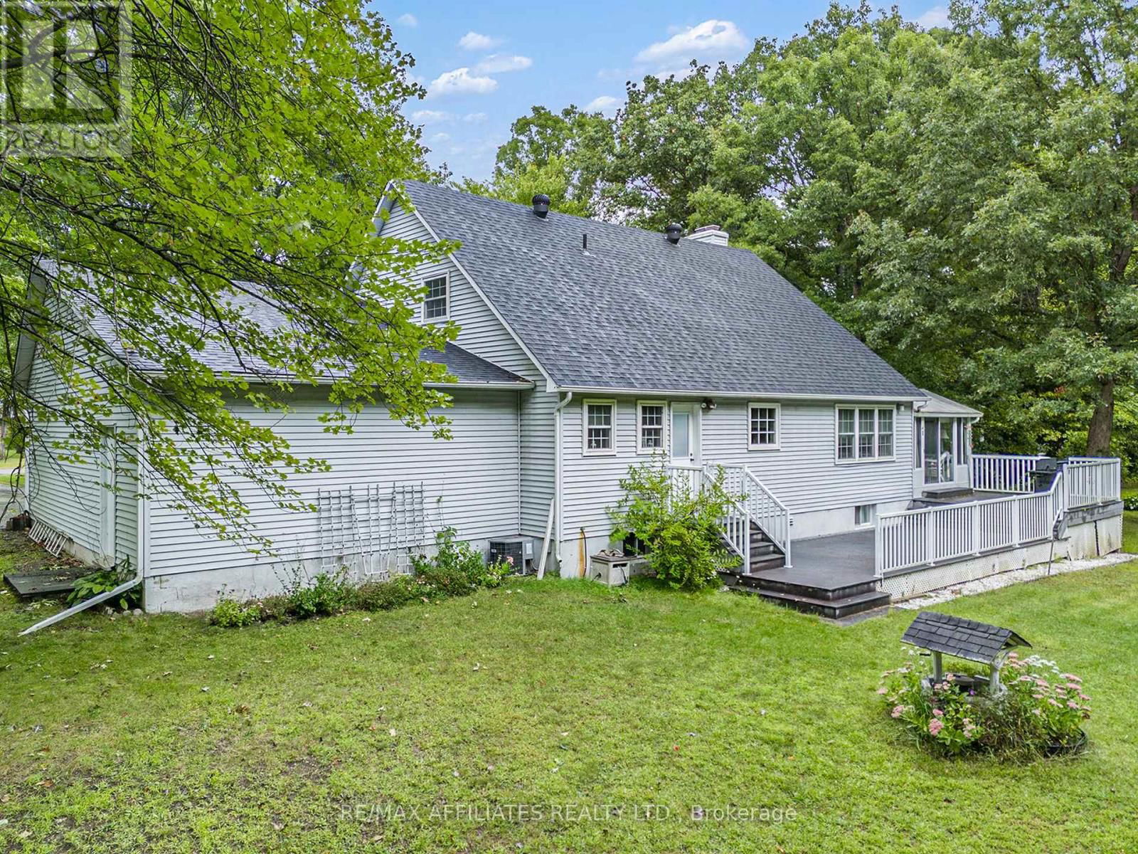 249 BRACKEN AVENUE Image 42