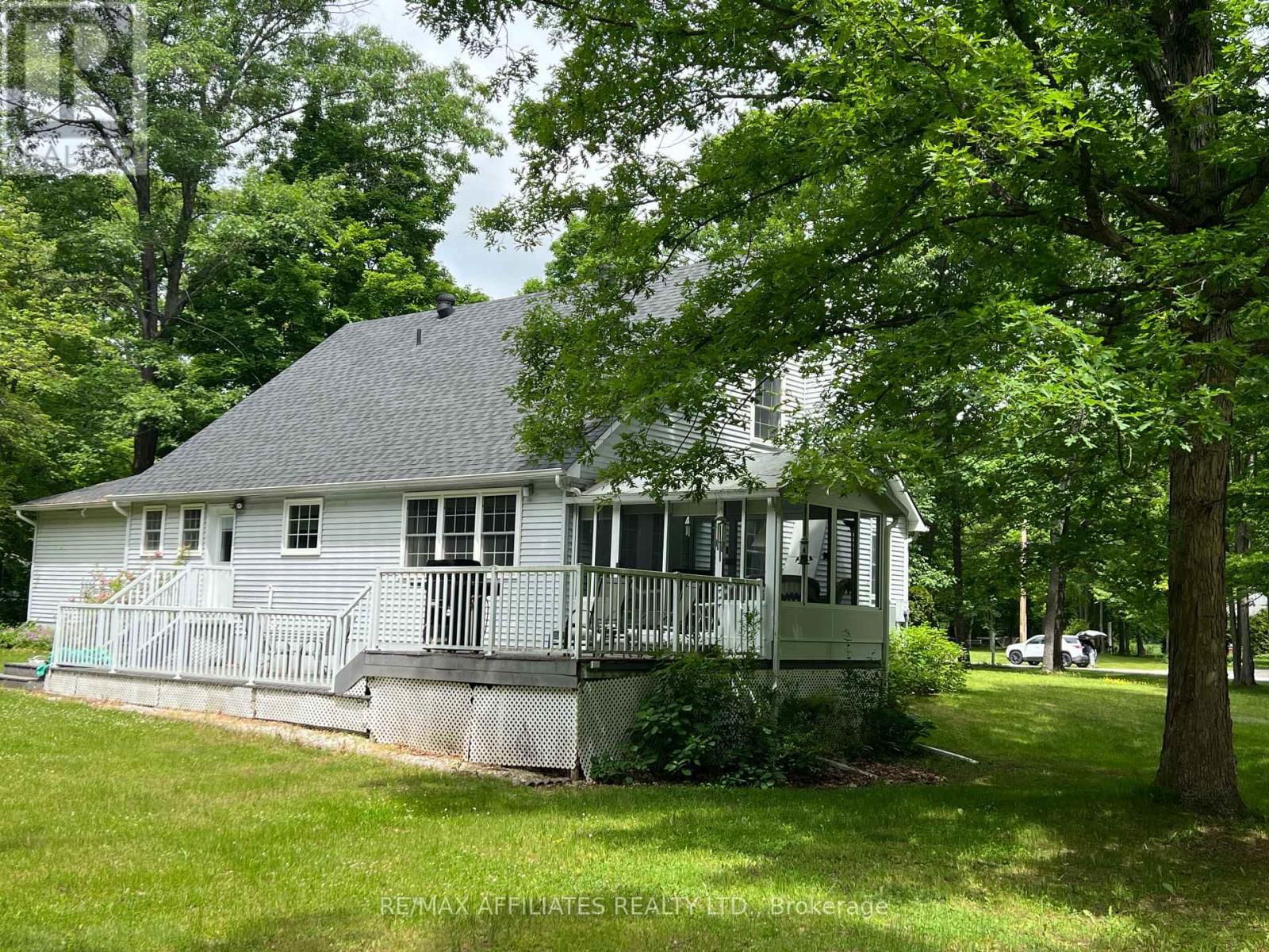 249 BRACKEN AVENUE Image 45