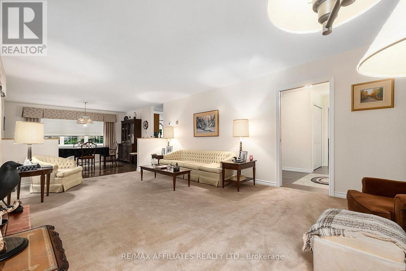 249 BRACKEN AVENUE Image 8