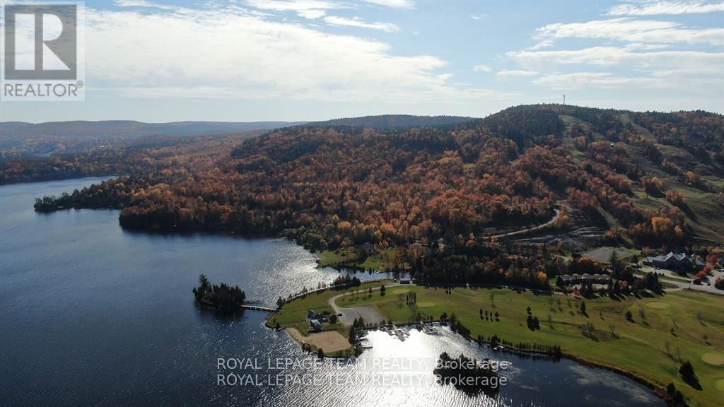237 KENNEDY ROAD Image 39