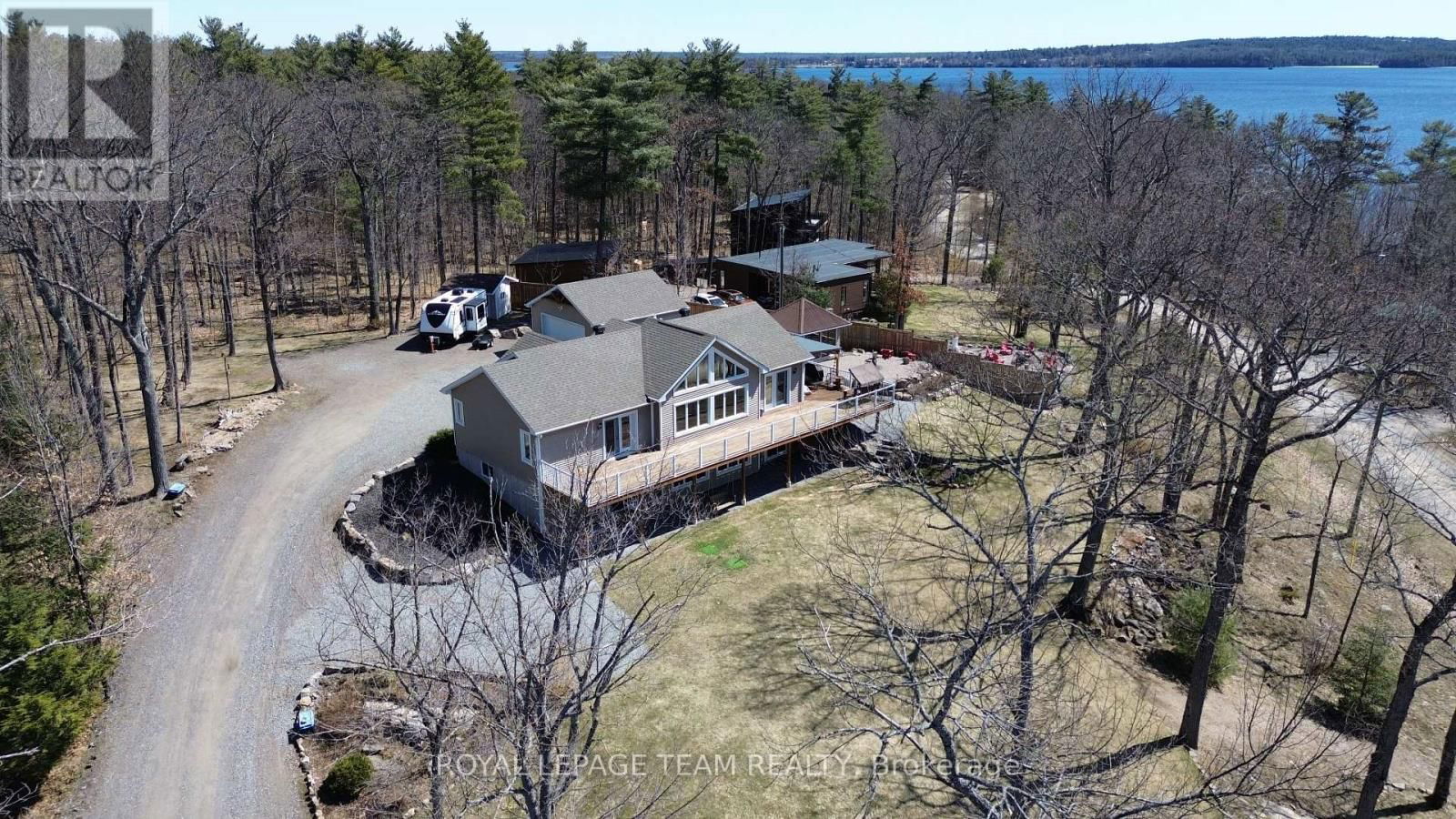 237 KENNEDY ROAD Image 46