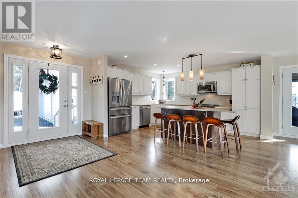 237 KENNEDY ROAD Image 6