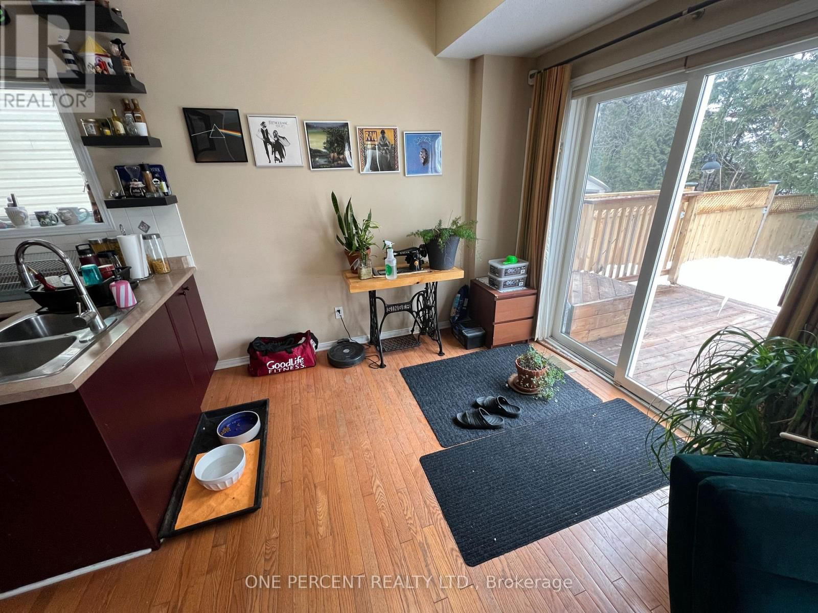 194 GLYNN AVENUE Image 11