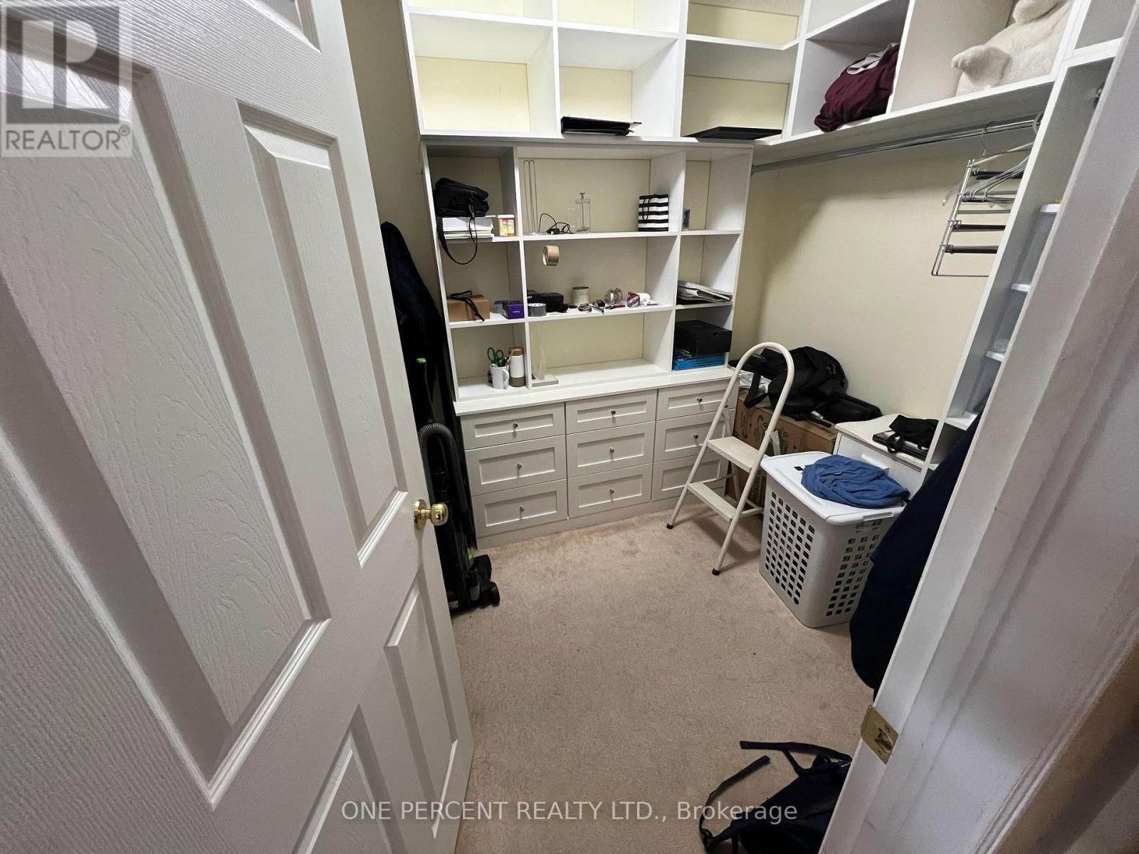 194 GLYNN AVENUE Image 15