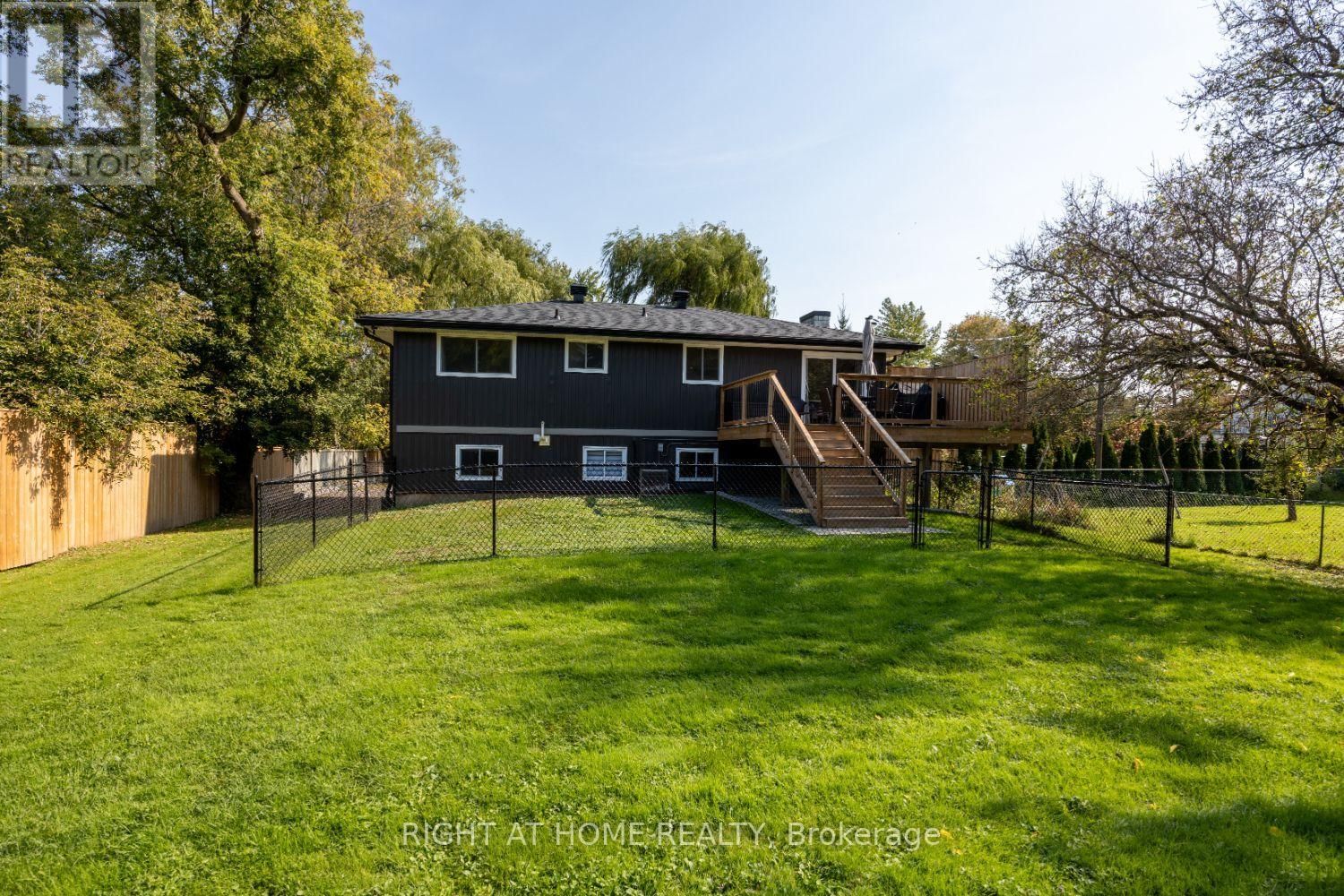 420 PARKHILL ROAD EAST Image 29