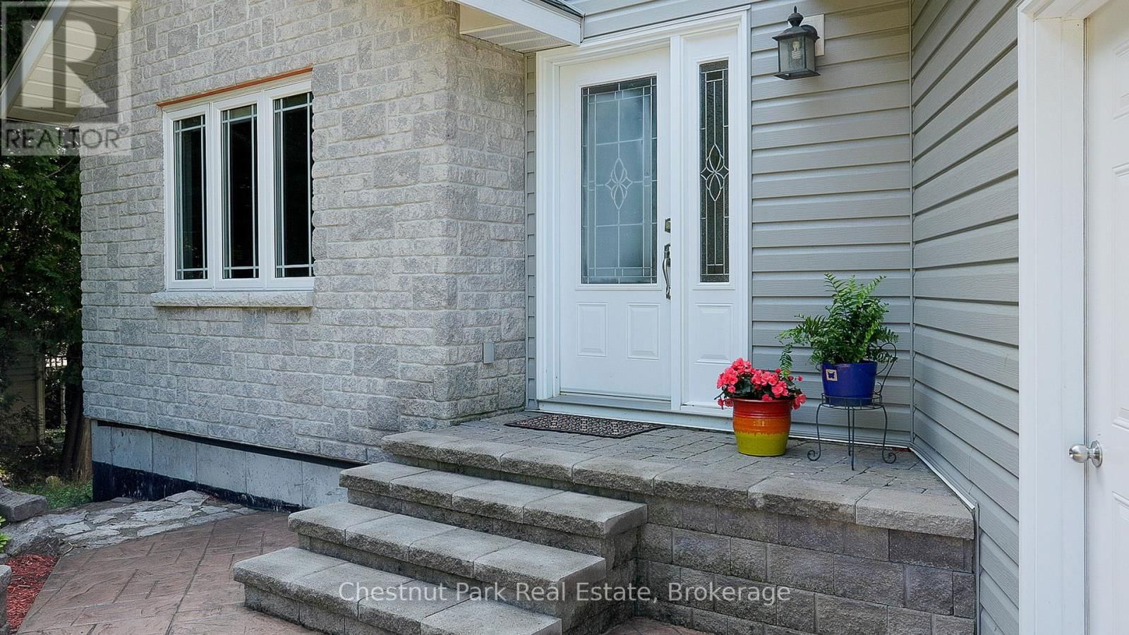 143 SIMPSON AVENUE Image 8