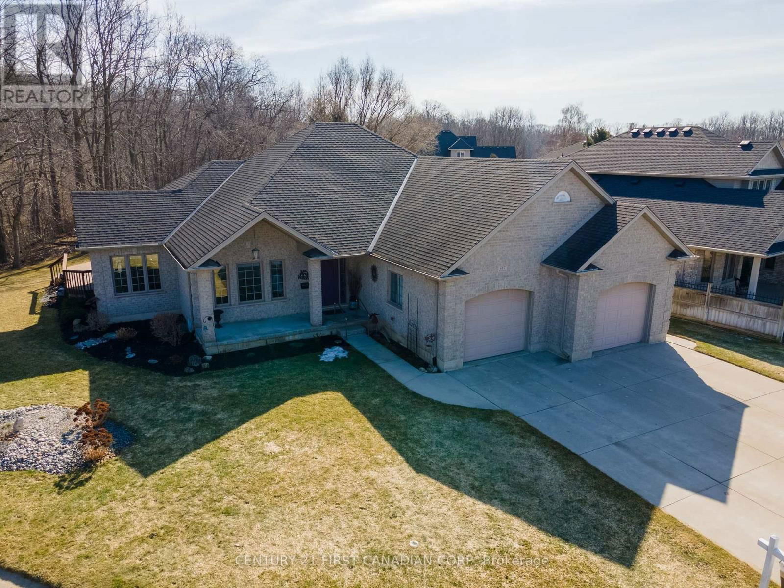 487 PETERSEN AVENUE Image 2