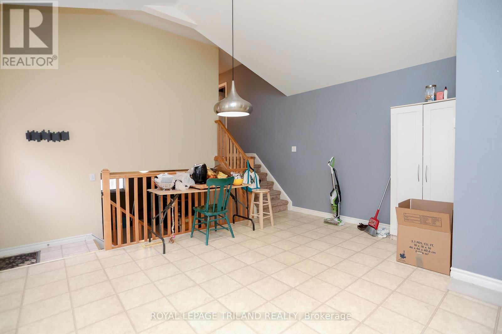 6657 BEATTIE STREET Image 14