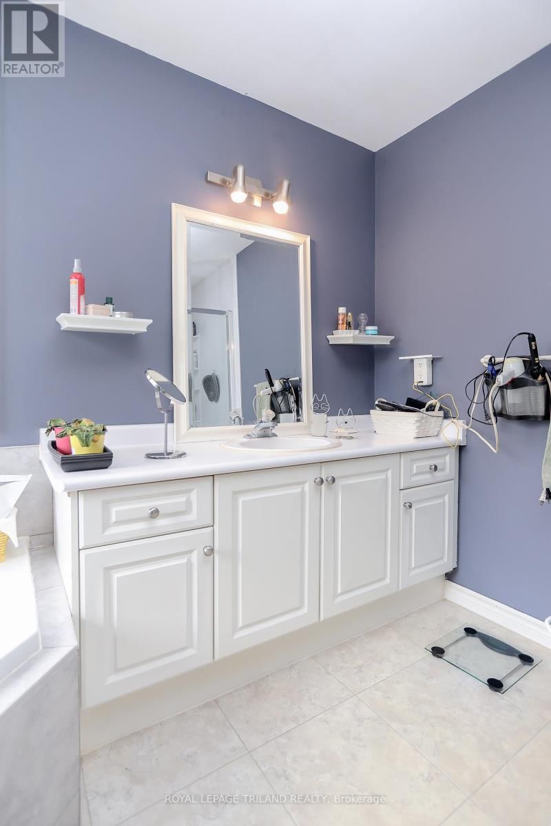 6657 BEATTIE STREET Image 21
