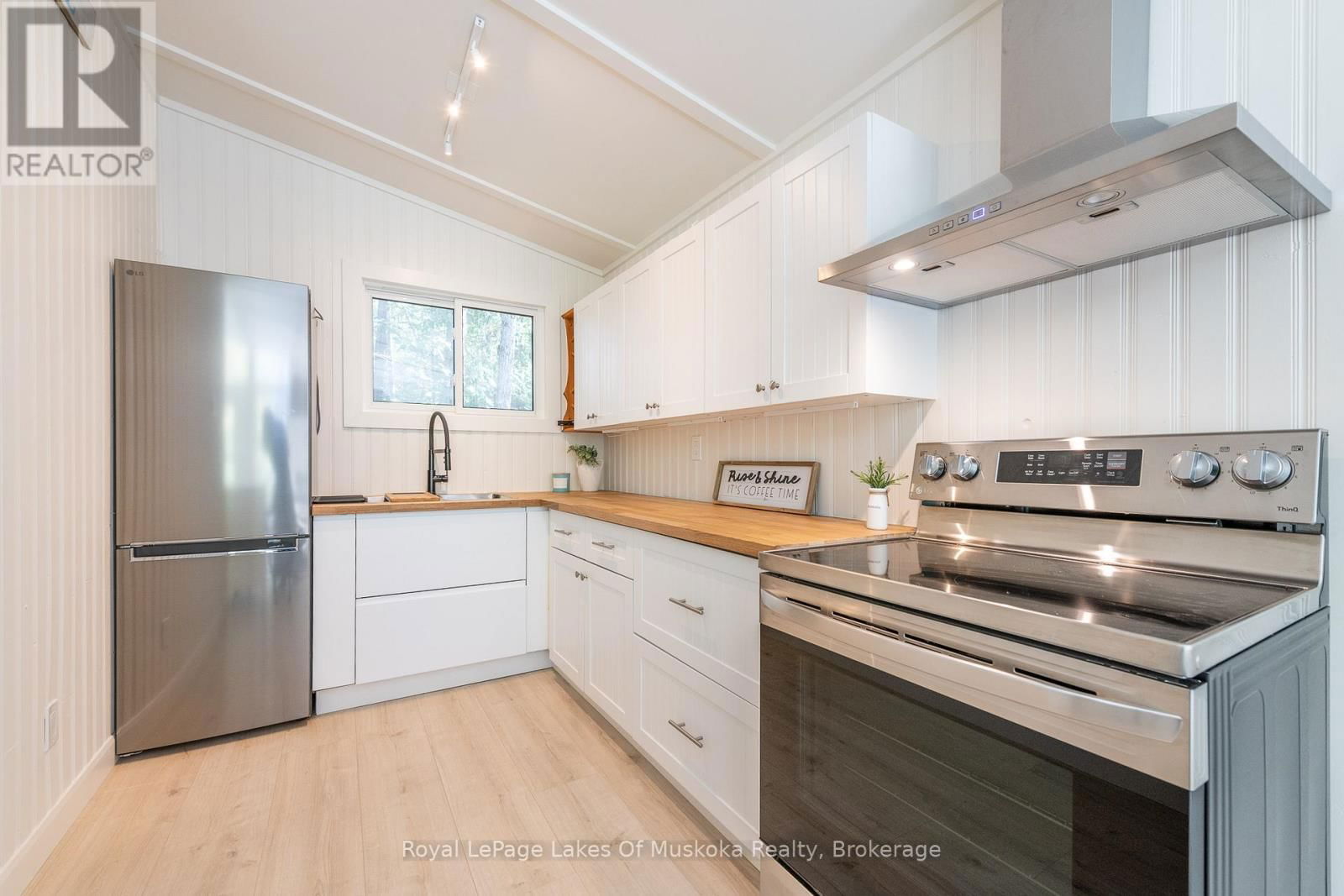1307 DICKIE LAKE ROAD Image 11