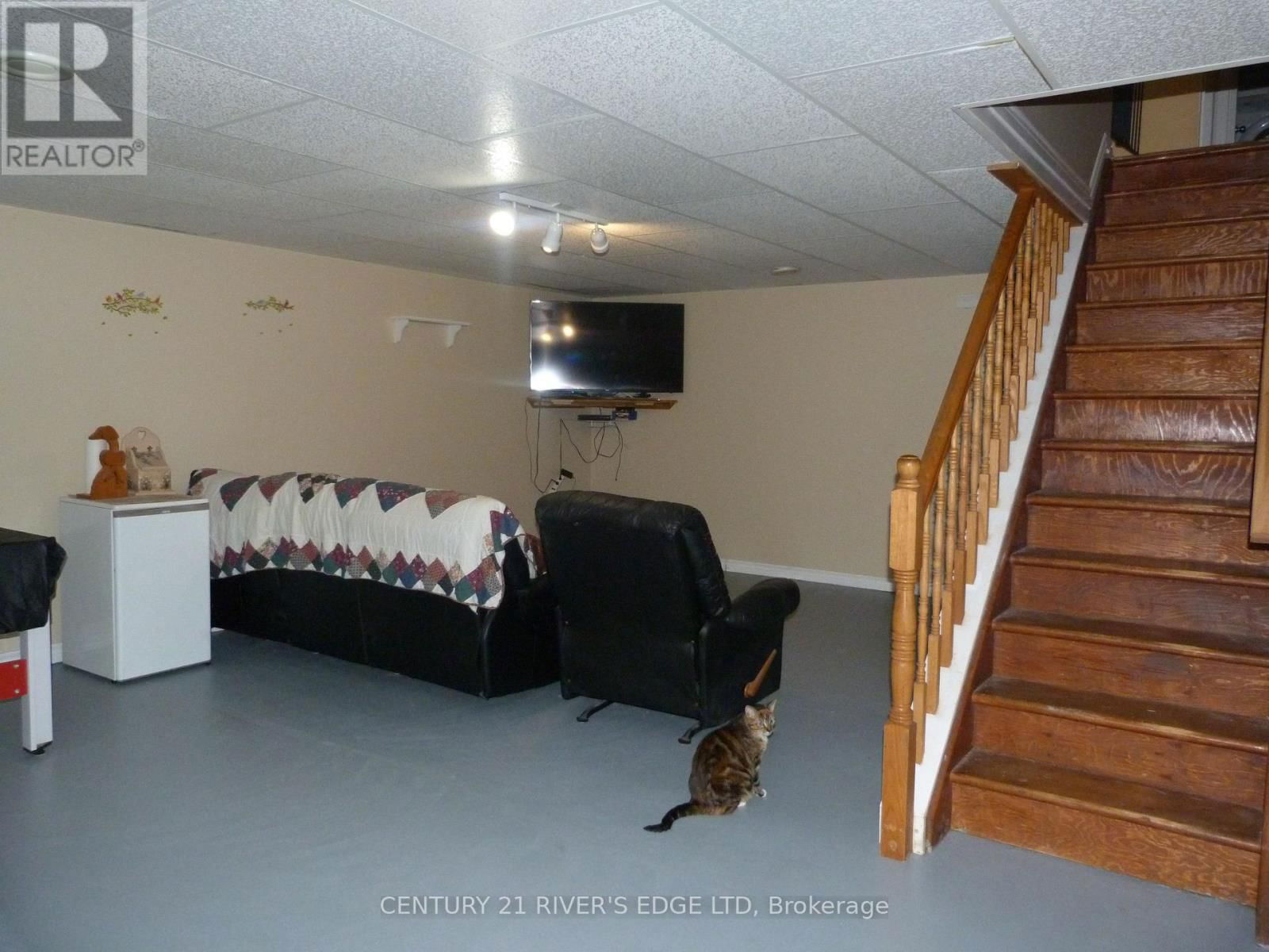 40 LORI LANE Image 22