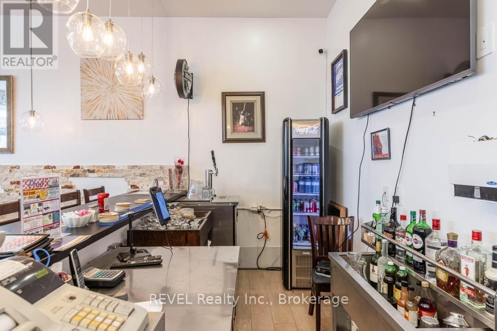 B2 - 344 GLENDALE AVENUE Image 13