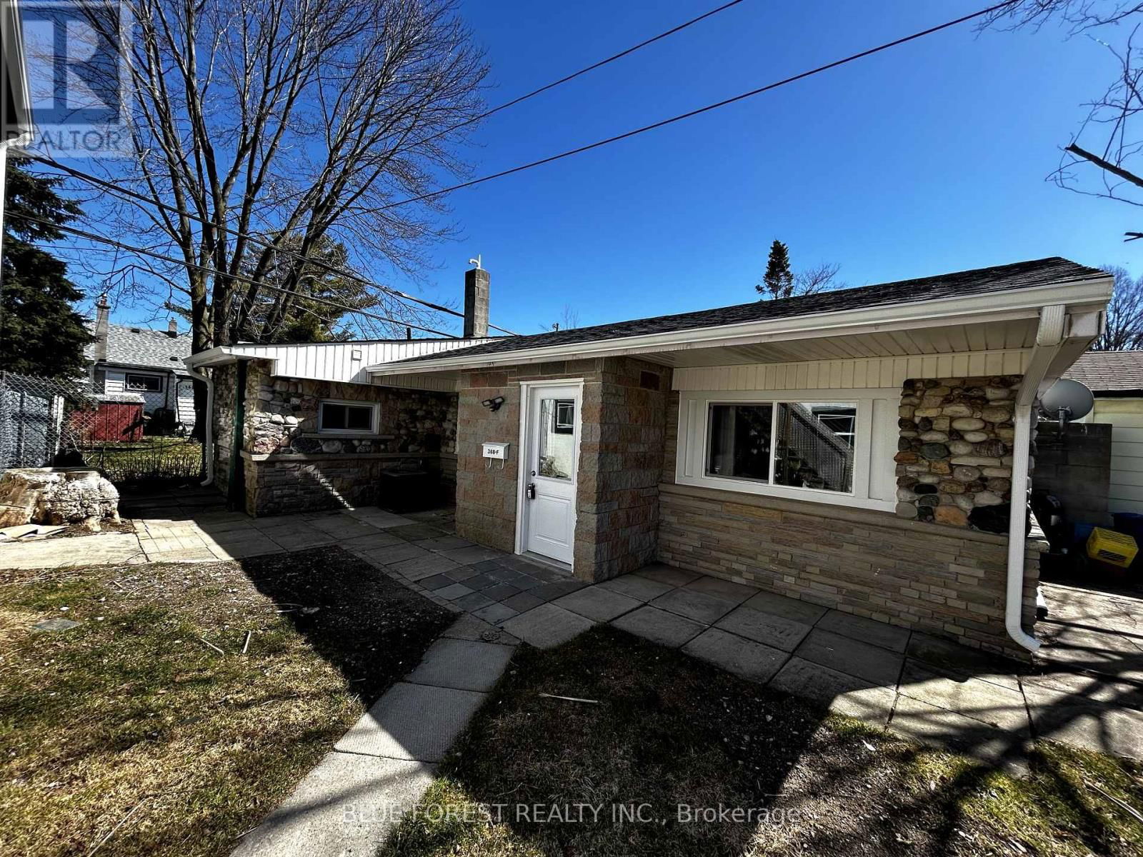 368 CALGARY STREET Image 10