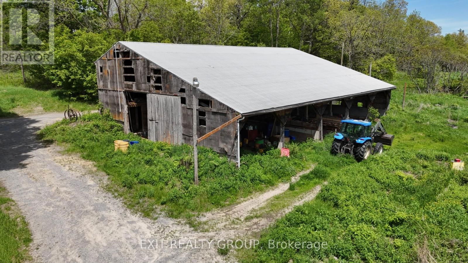225 JONES ROAD Image 3