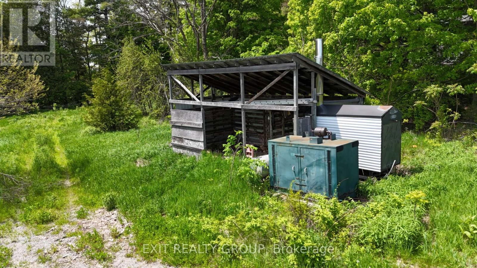 225 JONES ROAD Image 4