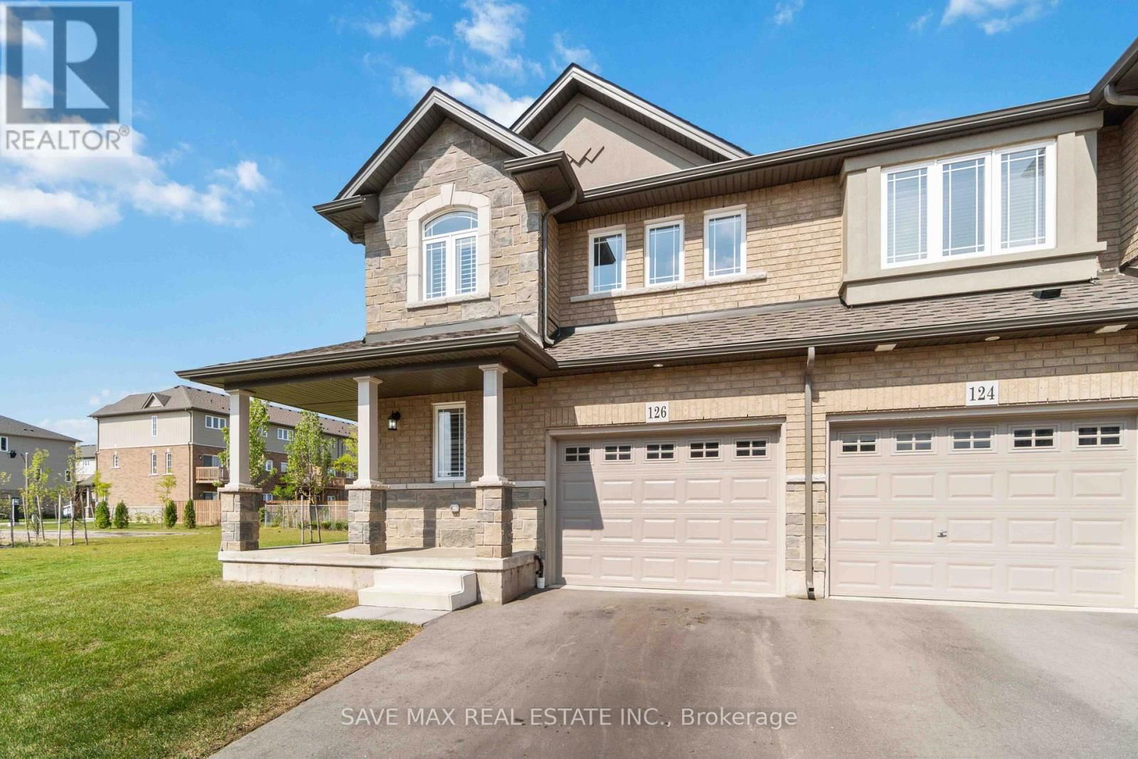 126 LAGUNA VILLAGE CRESCENT Image 2