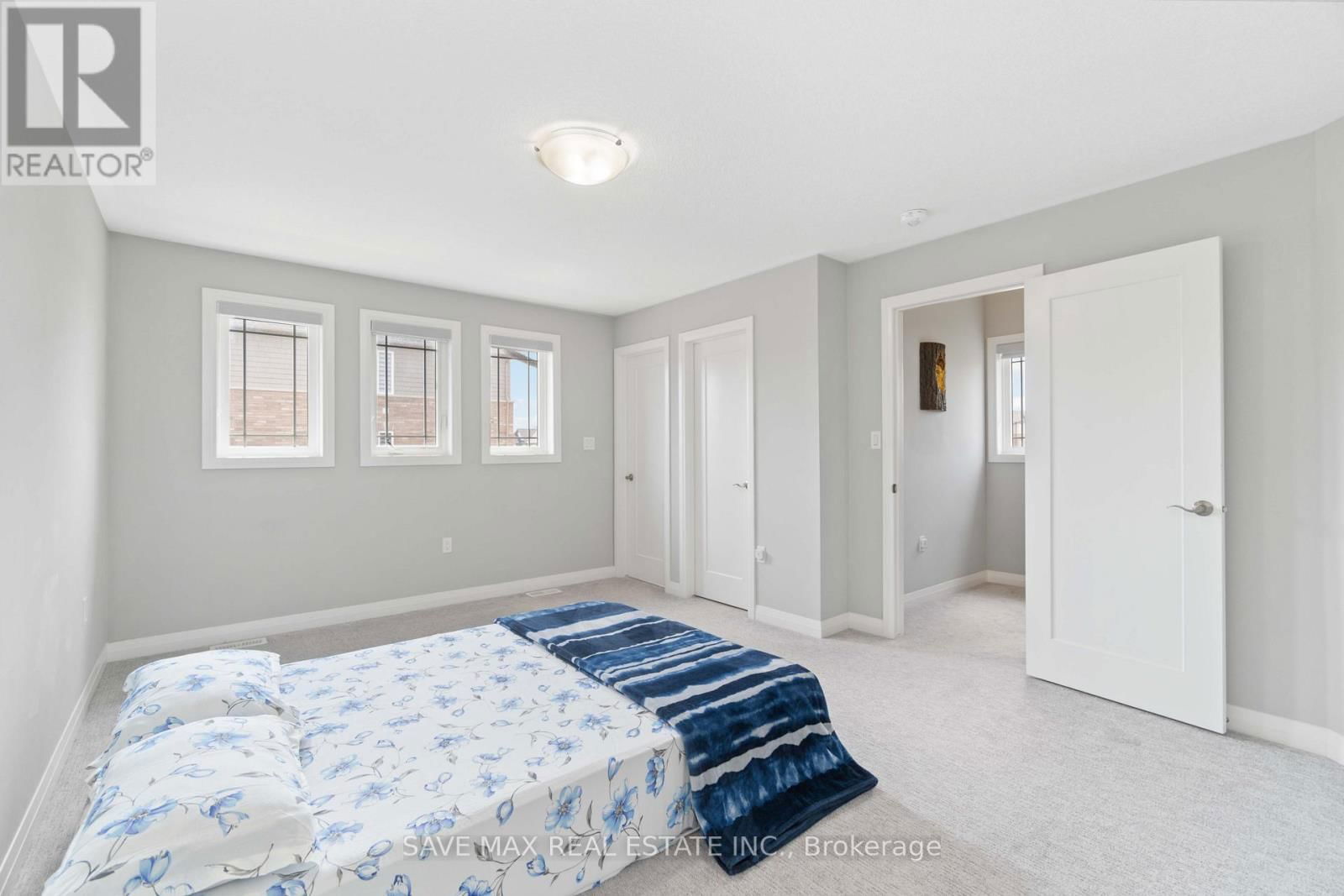 126 LAGUNA VILLAGE CRESCENT Image 24
