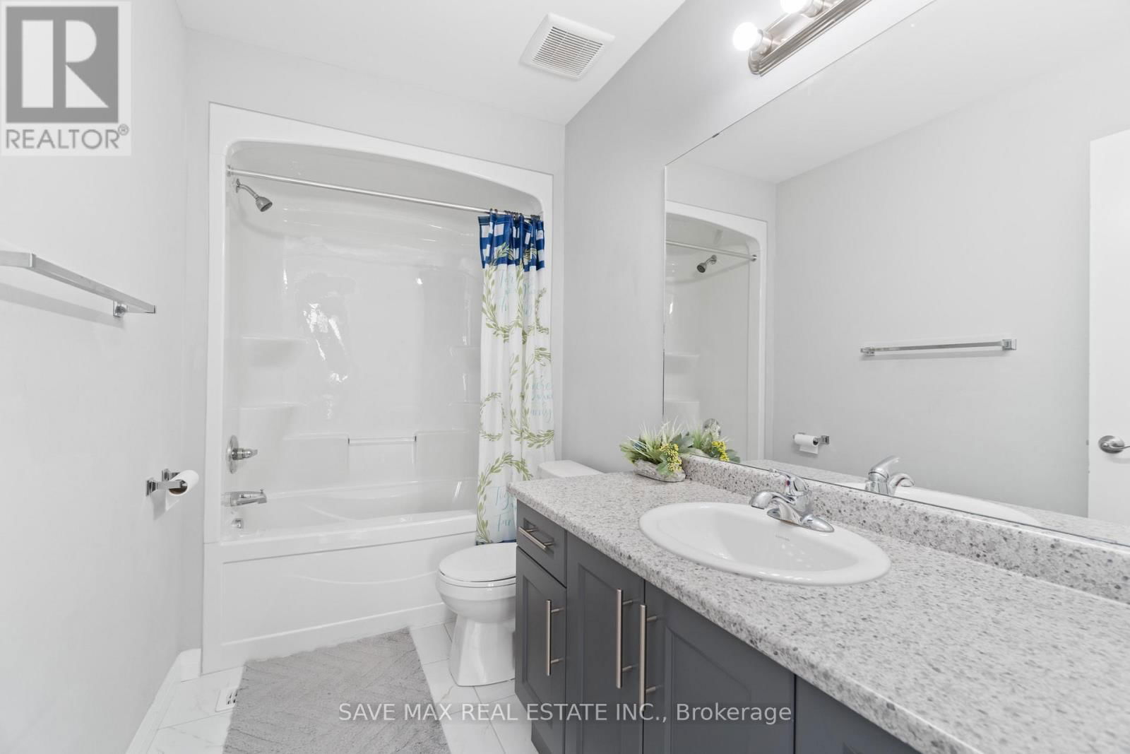 126 LAGUNA VILLAGE CRESCENT Image 30